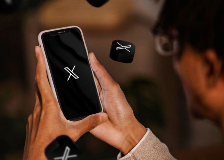 Komisi I DPR Kecam Konten Porno di X: Semua Medsos Harus Taat Hukum