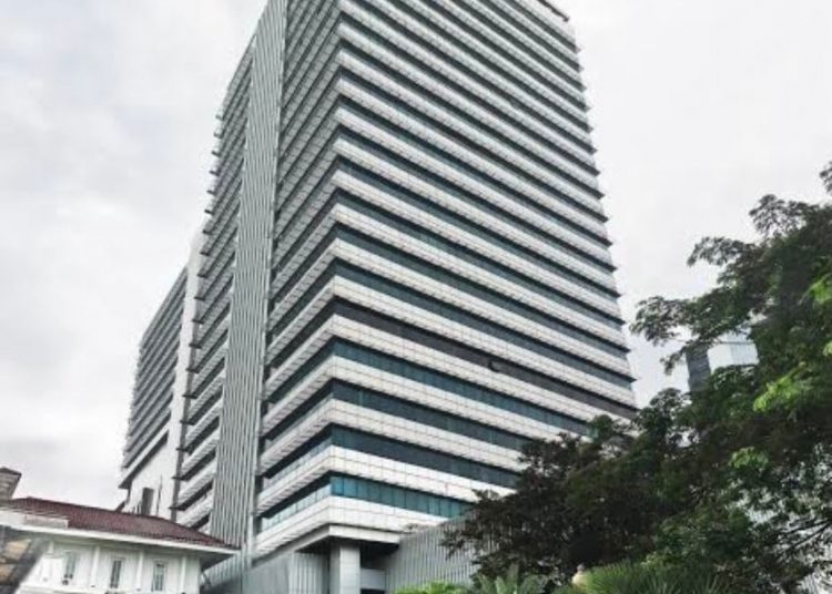 Serikat Buruh Datangi Balai Kota DKI Jakarta untuk Kejelasan Kenaikan UMP